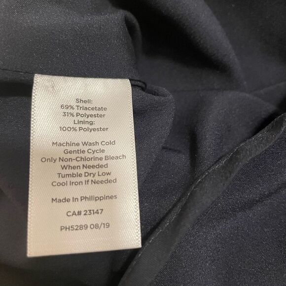 🔵 Talbots Navy Sleeveless Peplum Top – Rounded Neck – Size 6 - Picture 8 of 9